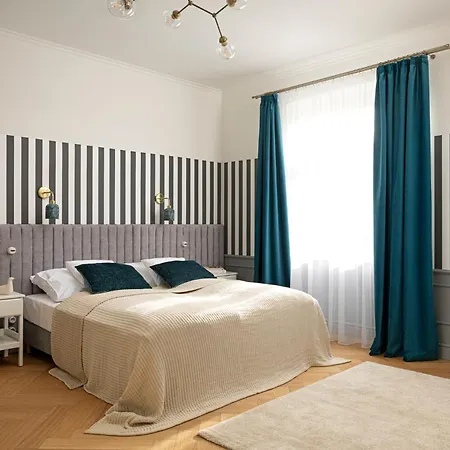 Porcelaine Keszthely